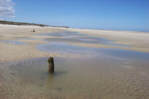 Beach - The Blue House Modern retreat (Wangerooge)