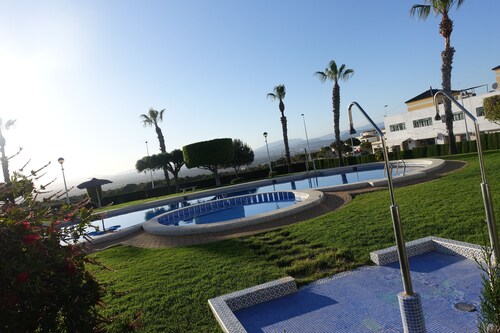 Two bedroom first floor apartment, Airconditioning, Wifi, communal pool.