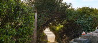 Walk to Beach + Relax in Hot Tub + Dine on the Deck | LoLi's Place by AvantStay