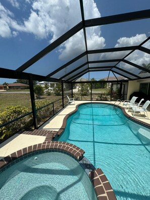Piscina externa