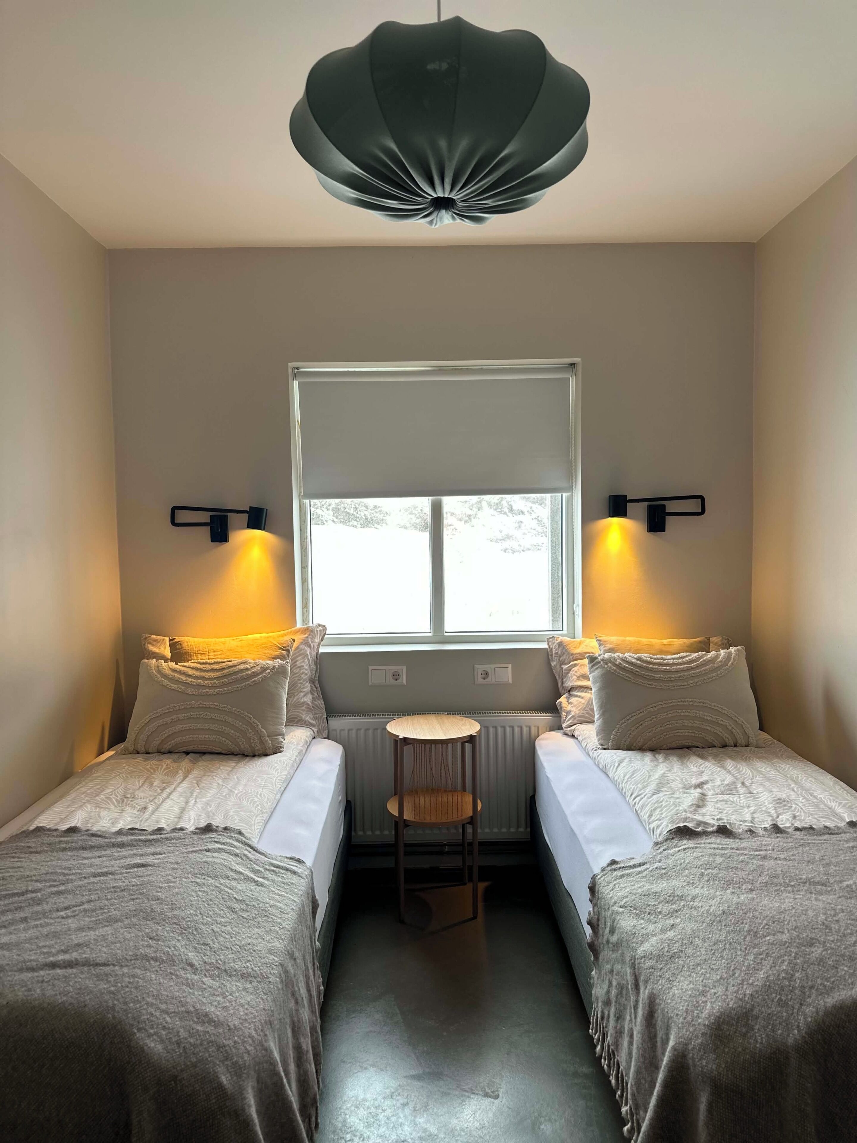 Small Double Room with Shared Bathroom
