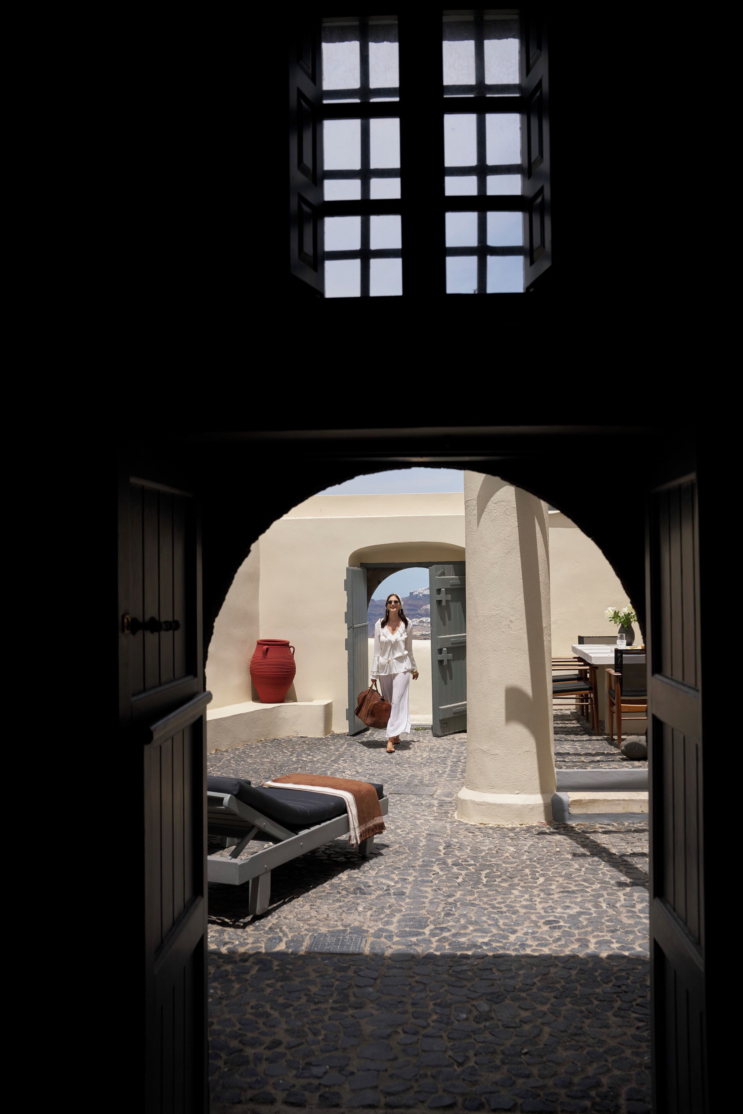 Cave Family Suite | 1 bedroom, in-room safe, desk, soundproofing
