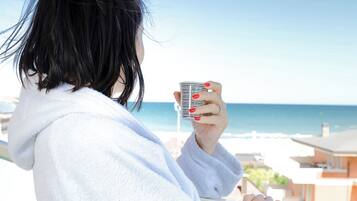 Junior Suite | 1 bedroom, premium bedding, memory-foam beds, in-room safe