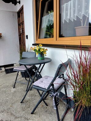 屋外ダイニングエリア