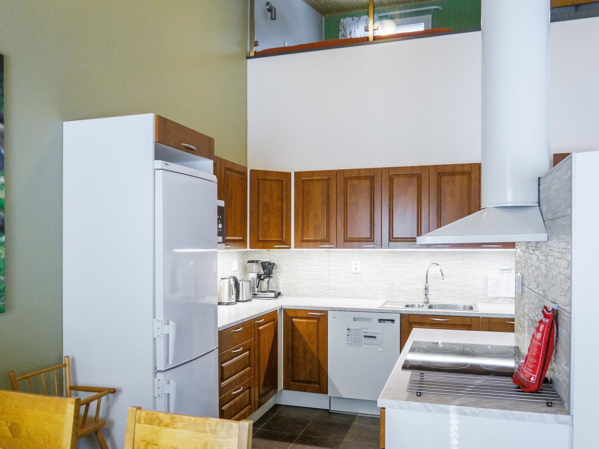 Fridge, microwave, dishwasher, highchair