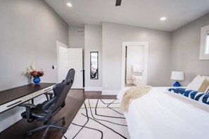 1 chambre, bureau, fer et planche à repasser, Wi-Fi