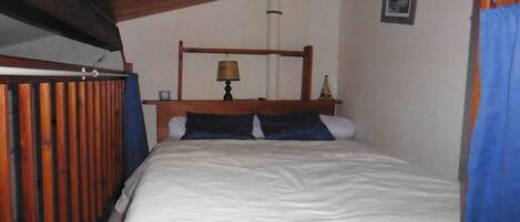 1 Schlafzimmer, Bügeleisen/Bügelbrett