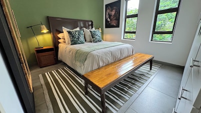 Luxury Apartment St Lucia 43 On the Bridge