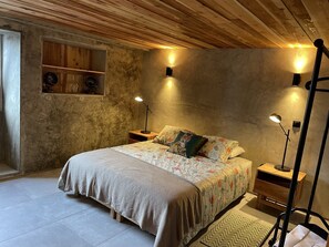 1 chambre, fer et planche Ă repasser, lit parapluie, Wi-Fi