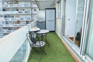 Outdoor dining - Appartement with balcony, La Défense - Paris (Courbevoie)
