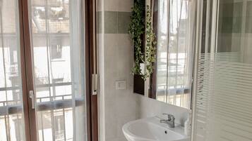 Haartrockner, Handtücher