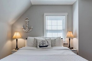 2 chambres, fer et planche à repasser, Wi-Fi, draps fournis