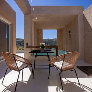 Terrace/patio - Gaea Dream Villas Complex (Tinos)