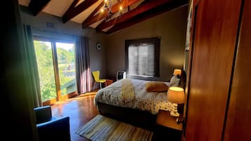 4 間睡房、熨斗/熨衫板、免費 Wi-Fi、床單