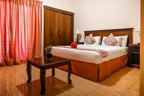 开间, 城市景观 | 埃及棉床单、高档床上用品、记忆海绵床垫、遮光窗帘