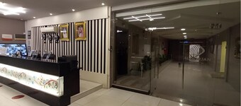 Celine Al Motamayza Apartments
