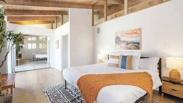 3 chambres, fer et planche à repasser, lit de bébé portatif, Wi-Fi