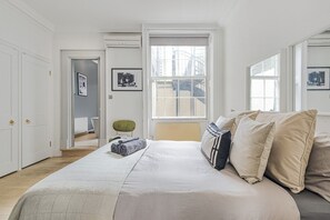 1 室のベッドルーム、アイロン / アイロン台、旅行用ベビーベッド、WiFi (無料)