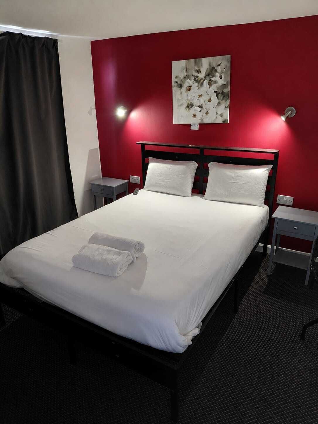1 dormitorio, tabla de planchar con plancha, wifi gratis