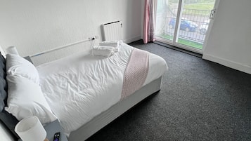 3 Schlafzimmer, Zimmersafe, Bügeleisen/Bügelbrett, kostenloses WLAN