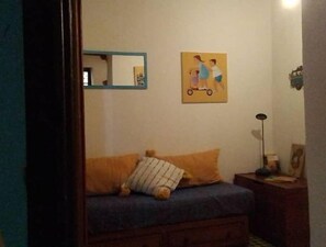 Interior - Charmy Petit Apartment With Garden View (Fès)