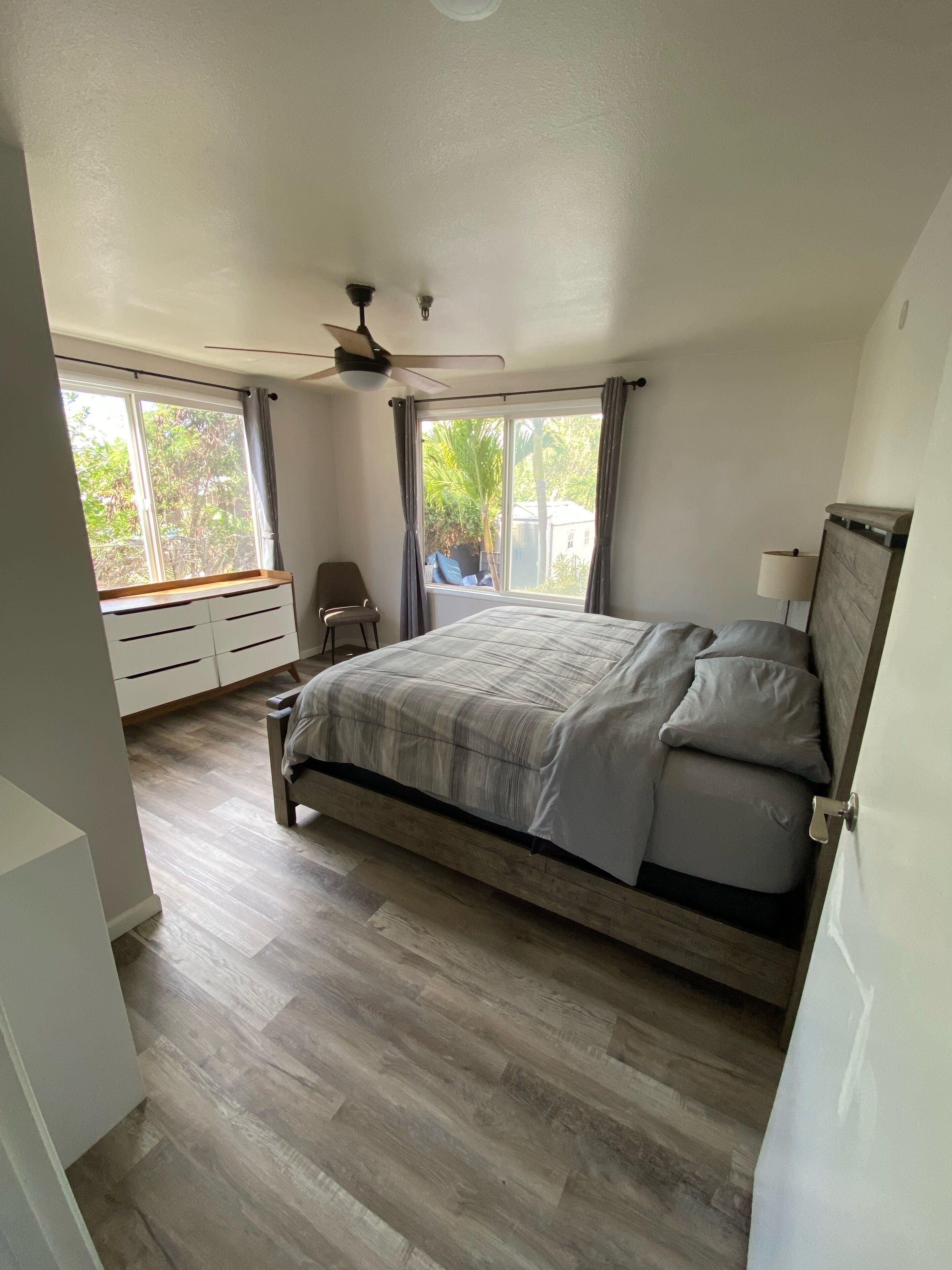 2 多间卧室、办公桌、熨斗/熨衣板、免费 WiFi