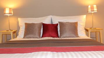 1 slaapkamer, een strijkplank/strijkijzer, wifi, beddengoed