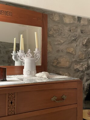 Interior - The House Between the Lakes.
A unique place between Lake Como and Lake Lugano. (Laino)