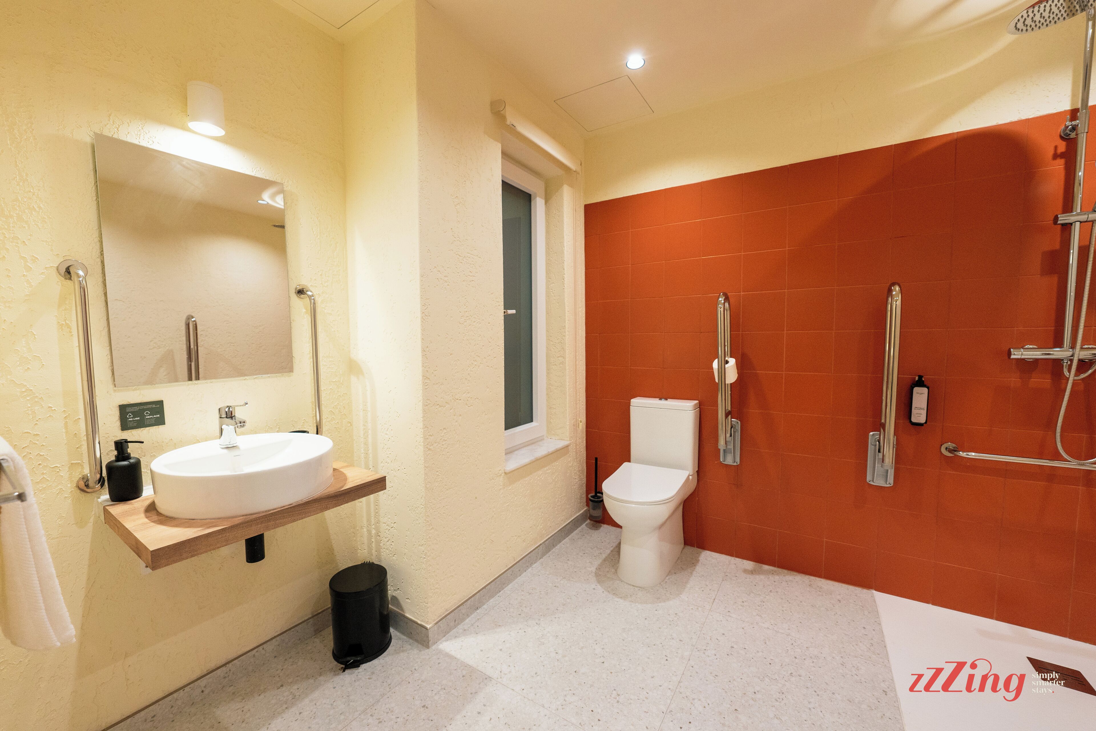 Foto - Stuart Rooms by Zzzing