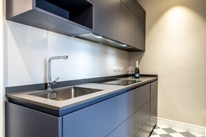 Panoramic-Apartment, Stadtblick | Eigene Küche