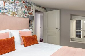 Panoramic Apartment, City View | 2 bedrooms, desk, free WiFi