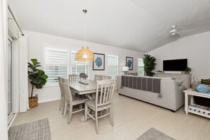 Interior - Sunny Side Moultrie Villa (Wildwood)