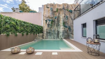 Utomhuspool