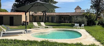 Gîte de 6 Personnes Avec Piscine au Coeur des Vignes
