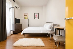 Iron/ironing board, free WiFi, bed sheets - Top Location | Kitchen | Outdoor Space (Sofia)