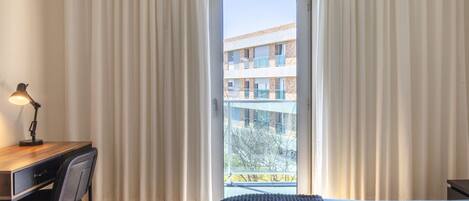 3 bedrooms, individually decorated, individually furnished, free WiFi