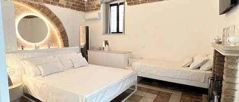 Comfort vierpersoonskamer | 1 slaapkamer, luxe beddengoed, verduisterende gordijnen