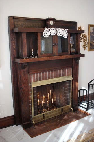 Restored 1910 Cottage Near Shawnee Forest, Lake of Egypt, Wineries, Pet Friendly