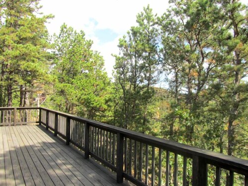 Enjoy Views of the Beautiful Dry Meadow (1418)