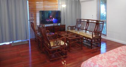 A Spacious Holiday Studio