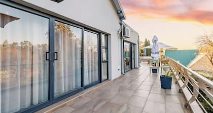 BRAHAM LODGE: THE OCTAVE
Where luxury and serenity meet!