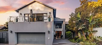 BRAHAM LODGE: THE OCTAVE

Where luxury and serenity meet!
