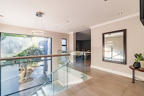 Interior - BRAHAM LODGE: THE OCTAVE
Where luxury and serenity meet!
(Sandton)