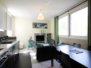 Kühlschrank, Mikrowelle, Geschirrspüler