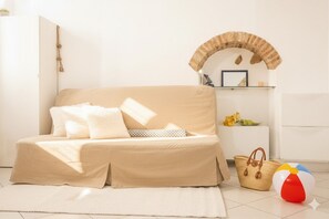 Loftsværelse | 1 soveværelse, strygejern/strygebræt, gratis Wi-Fi