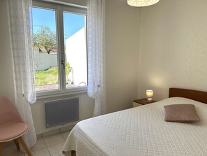 3 bedrooms