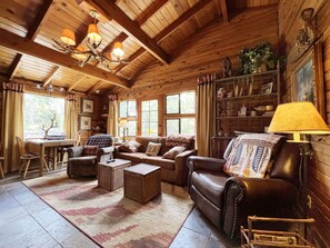 Télévision, cheminée