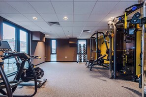 Fitness facility - Stay Zeni, Ouse Court York Spacious 2 Bed Flat (York)