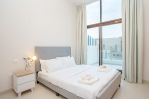 Classic Villa | 5 bedrooms, iron/ironing board, free WiFi - Zapbed Villa C62-03 (Dubai)