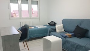 4 bedrooms, iron/ironing board, WiFi (free), bed sheets